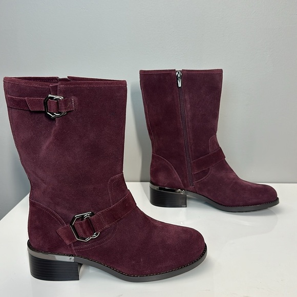 Vince Camuto Wadelyn Burgundy Suede Boots Size 9.5W - Picture 2 of 16